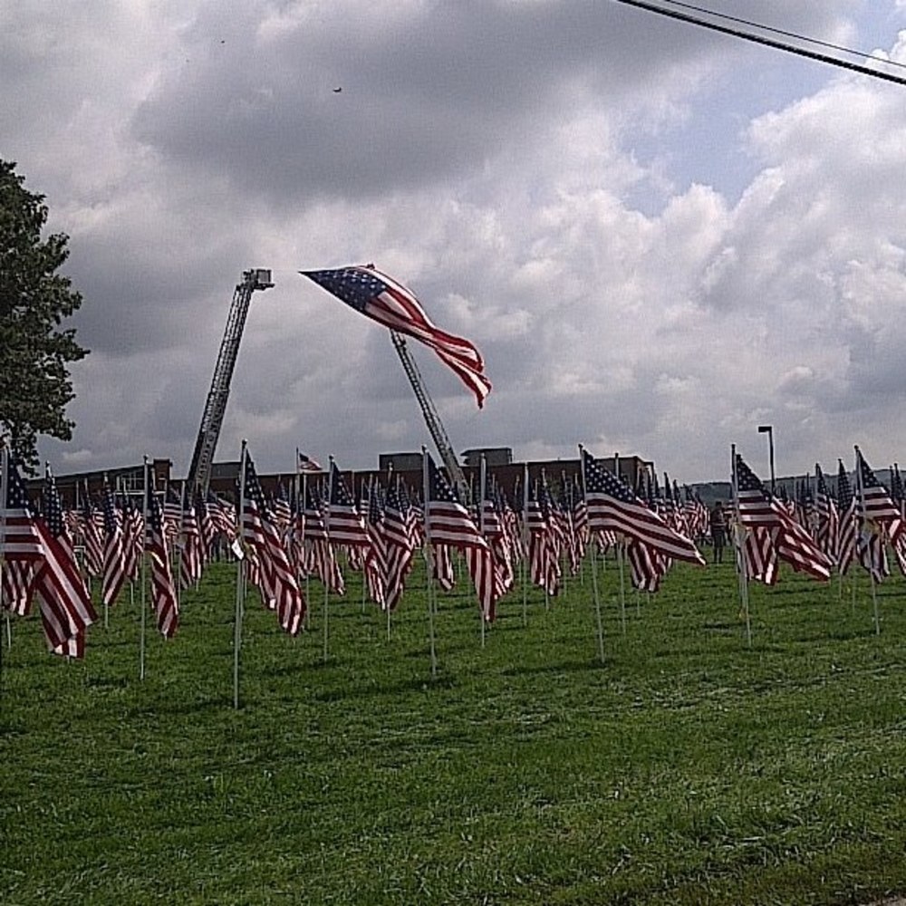 Meet your Posher, Joi